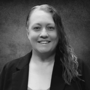 Amber Bailey_Black&White_Square_15%.png